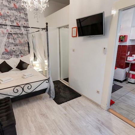 Sweet Dreams At King Street Silver Apartment บูดาเปสต์ ภายนอก รูปภาพ