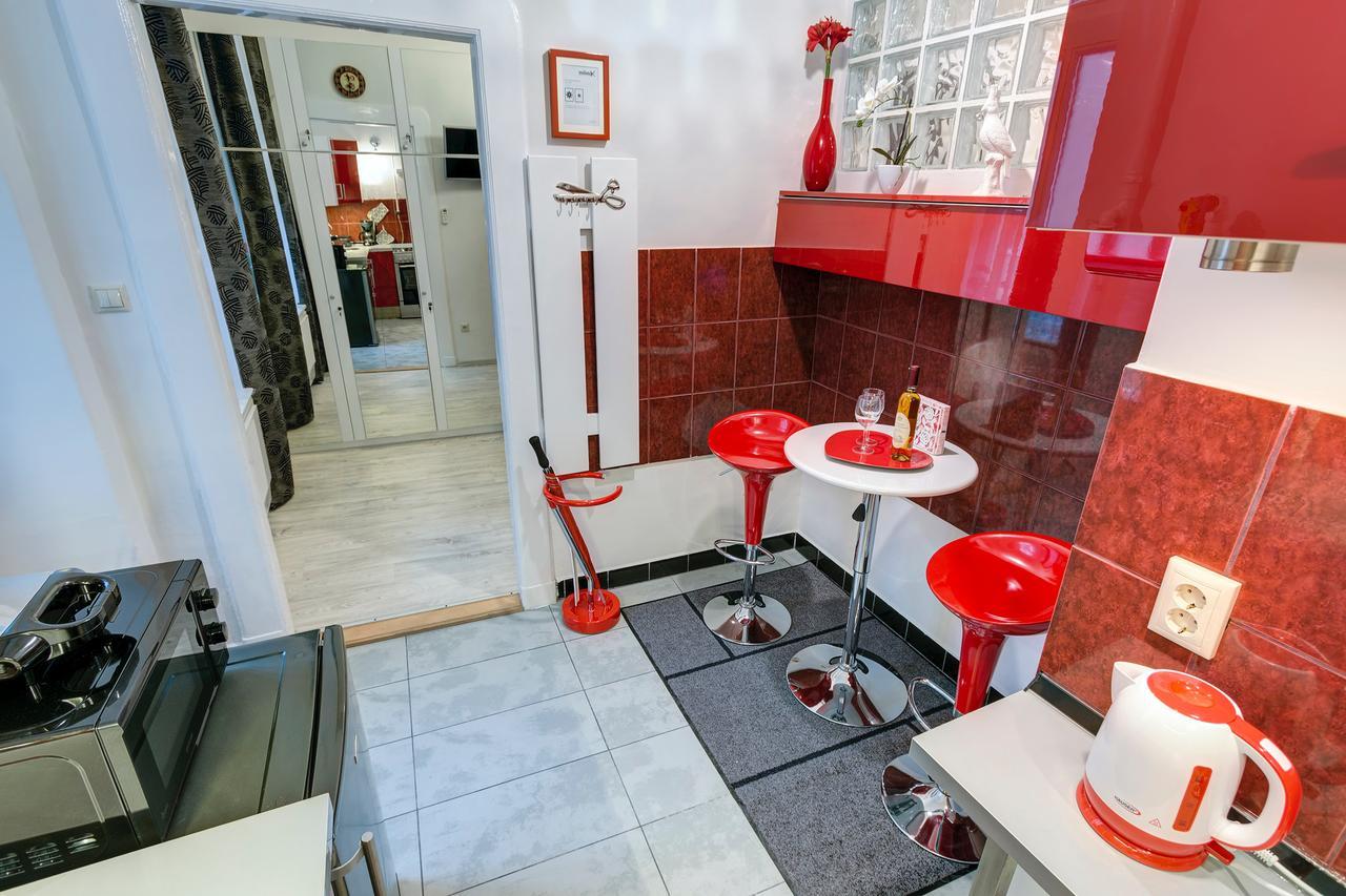 Sweet Dreams At King Street Silver Apartment บูดาเปสต์ ภายนอก รูปภาพ