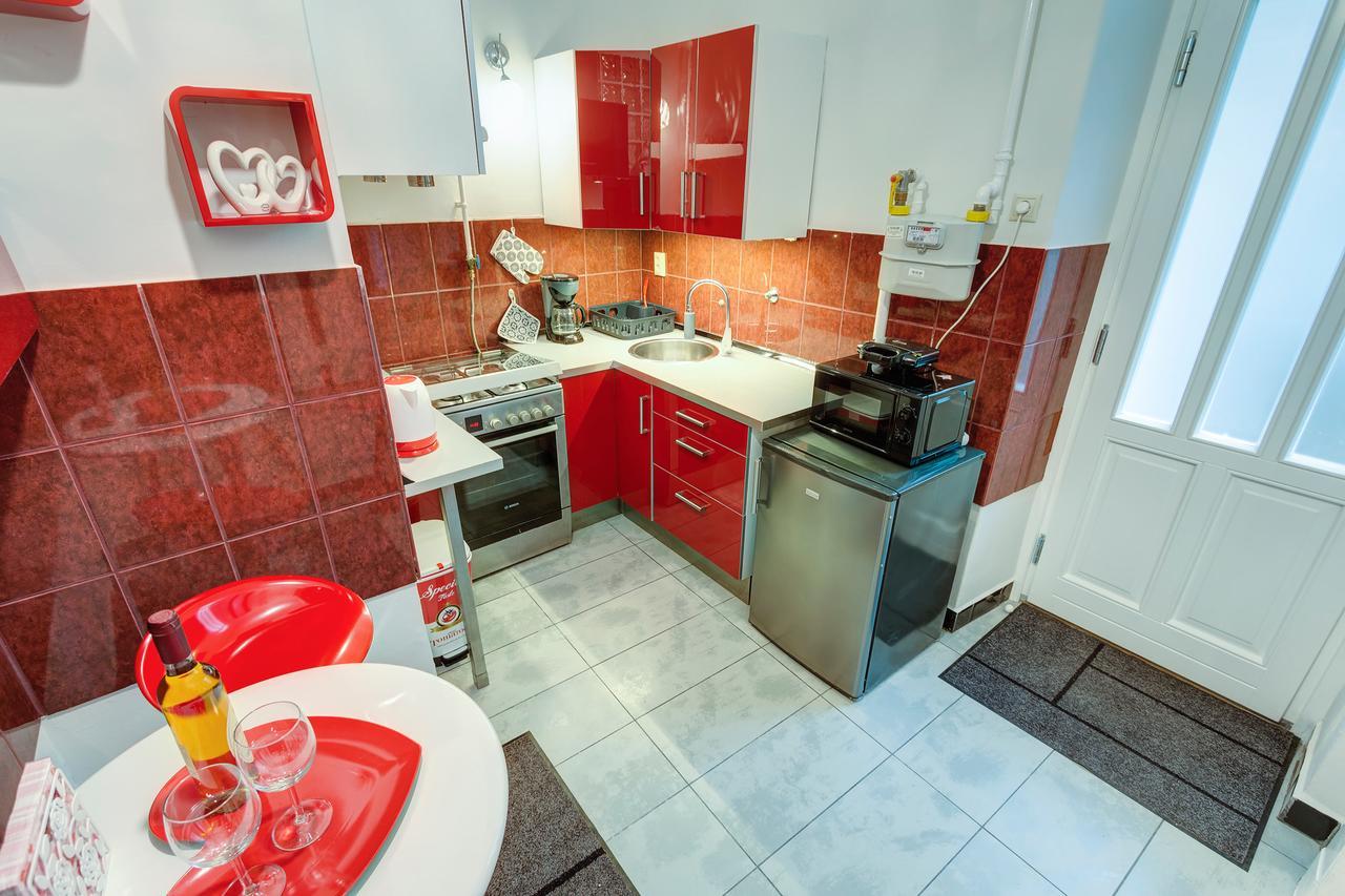 Sweet Dreams At King Street Silver Apartment บูดาเปสต์ ภายนอก รูปภาพ